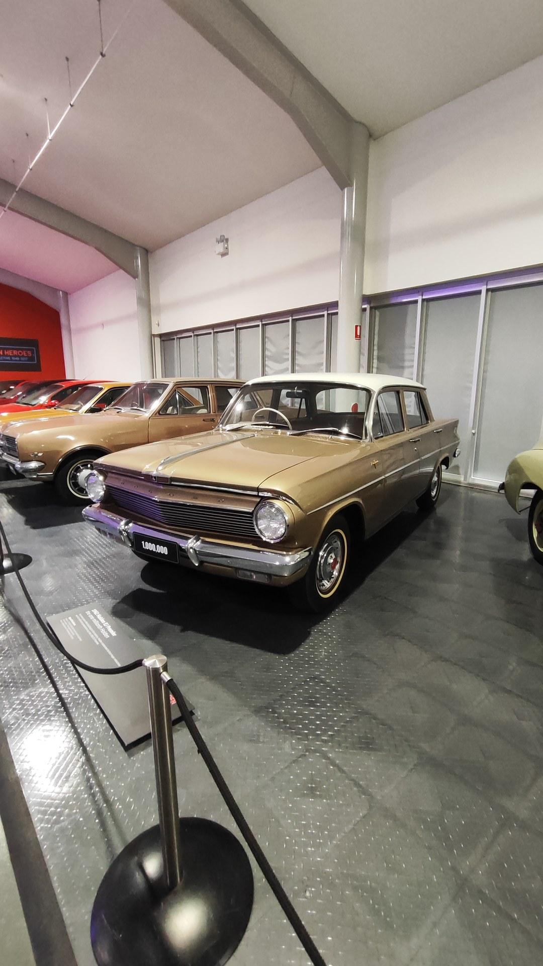 Holden Premier EJ