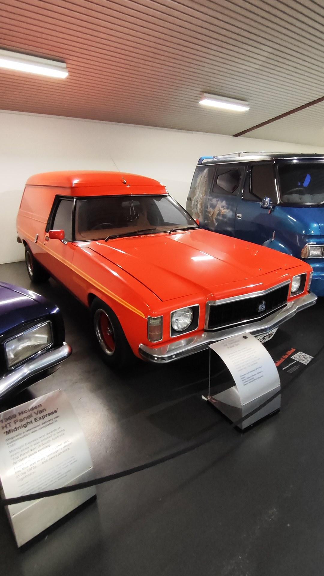 Holden Sandman HQ