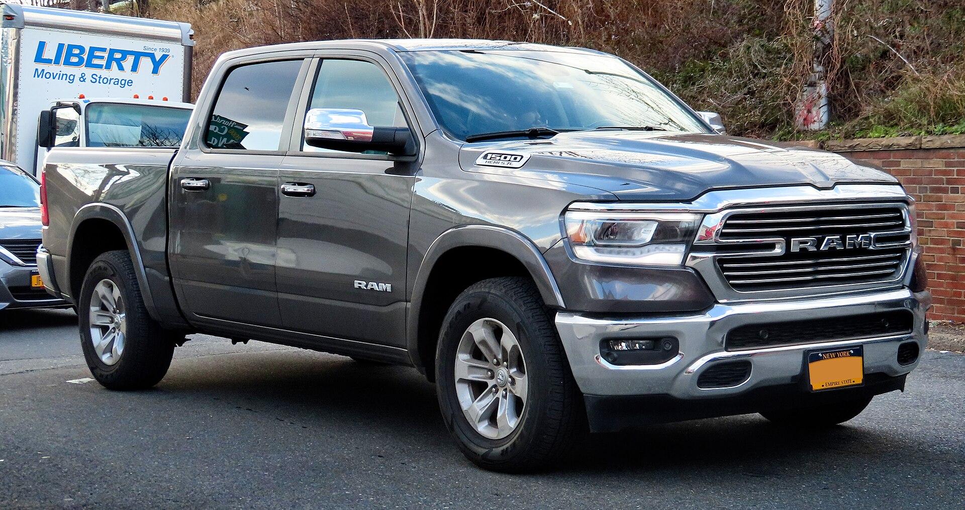 RAM 1500 DT