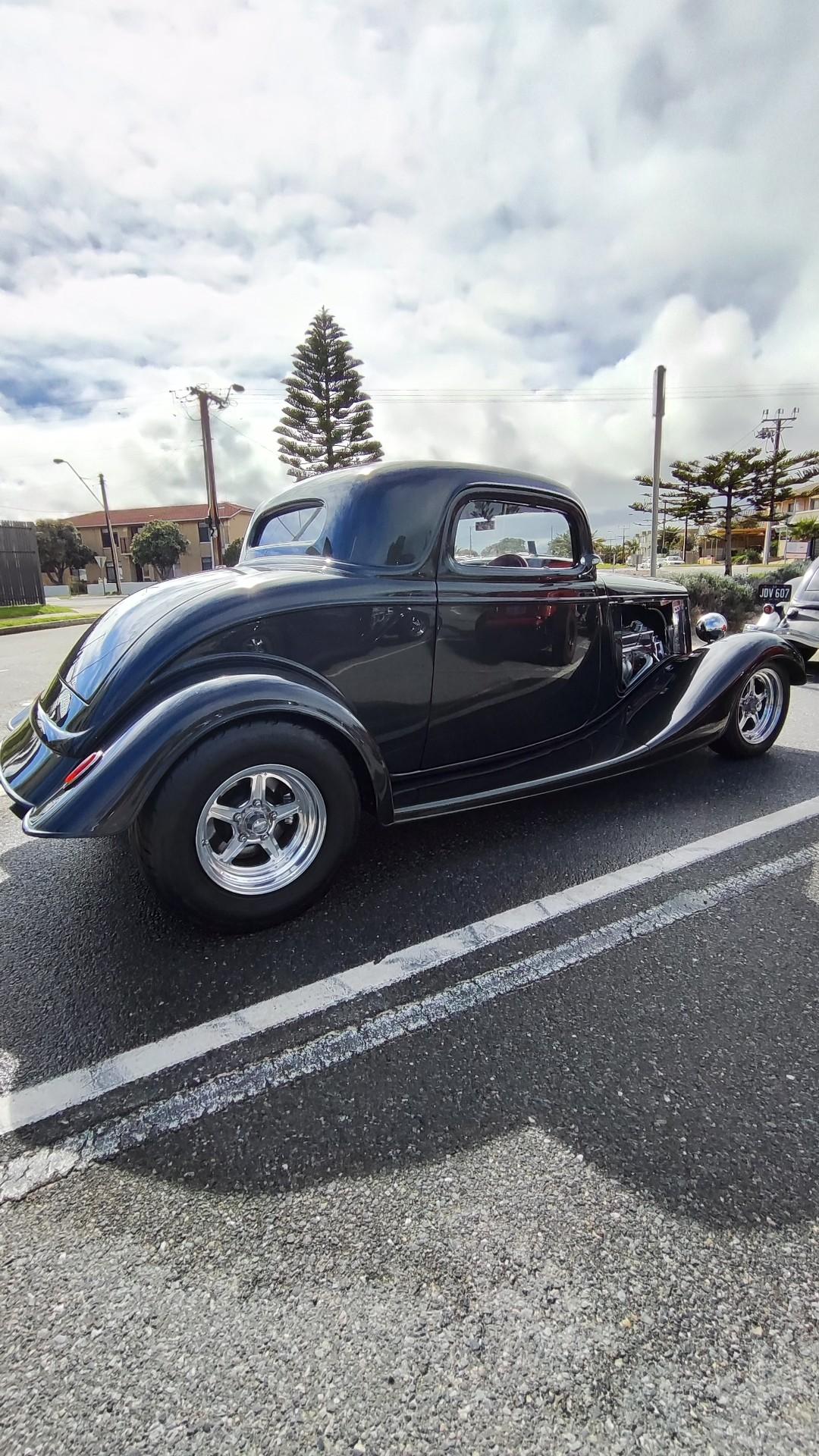 3 window coupe